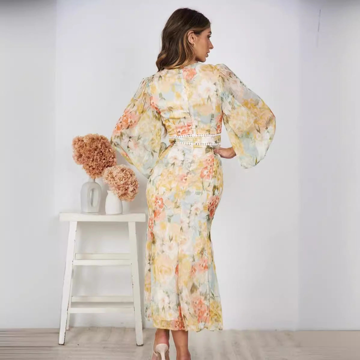 Women's Irregular Floral Printed V-Neck Long Sleeve Slim-Fit Chiffon Dress