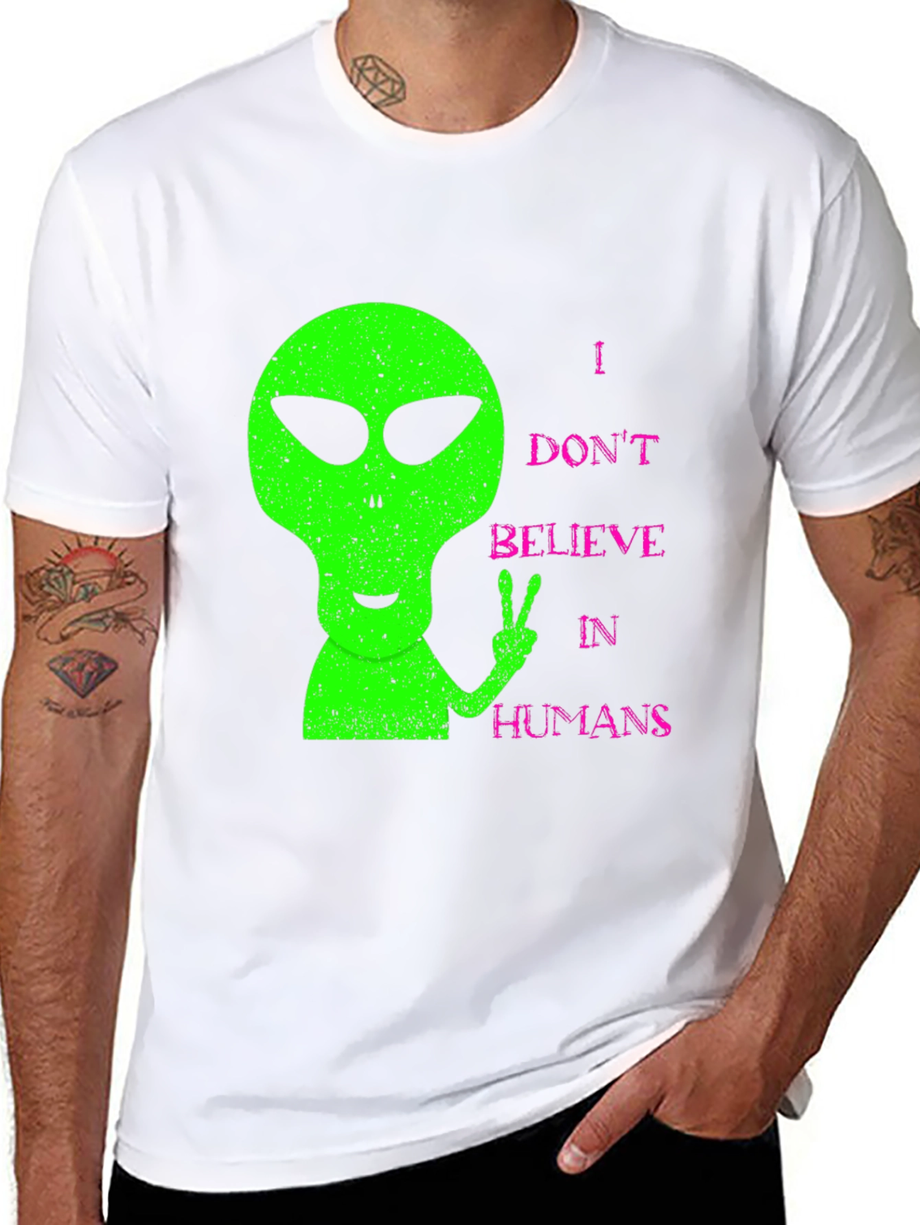 Alien Peace T-Shirt - I Dont Believe in Humans