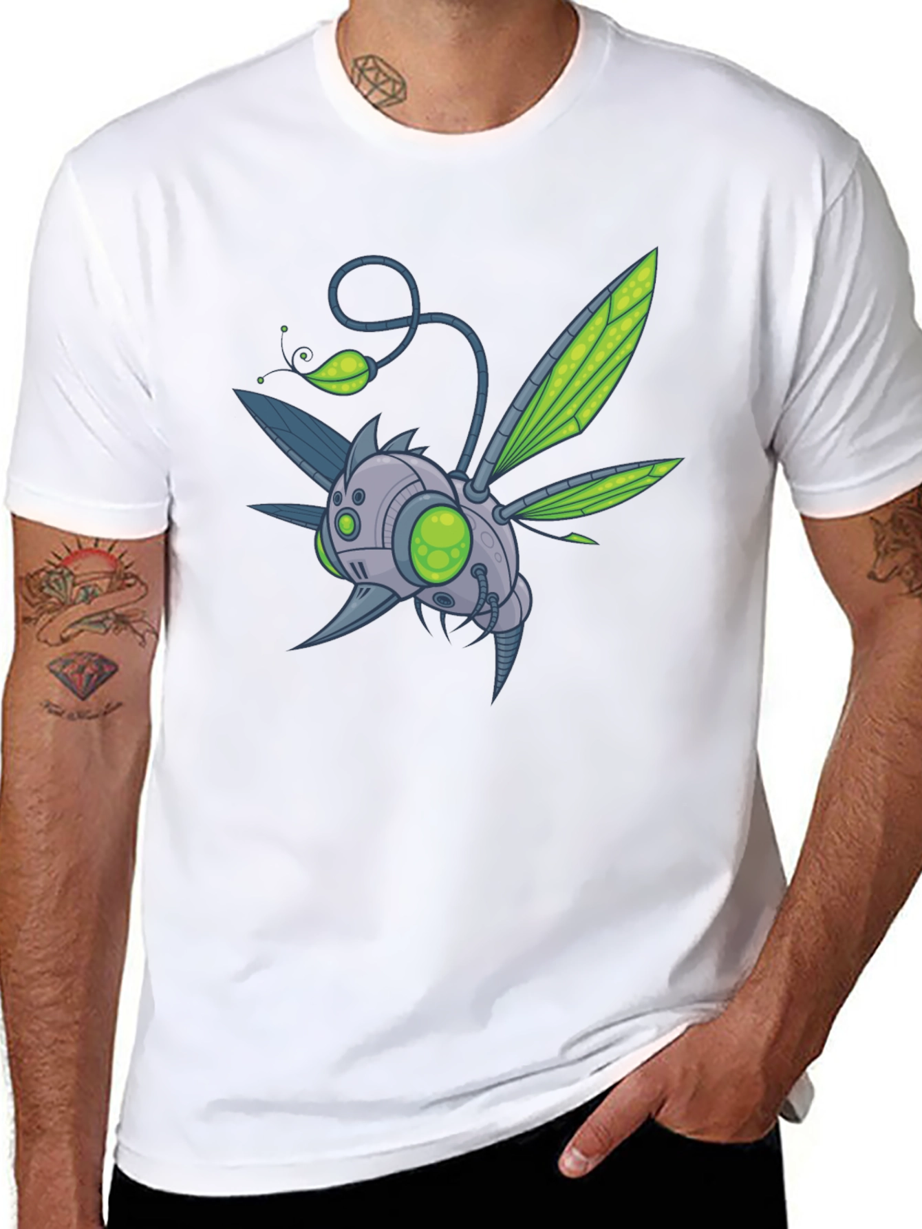 Robot Bug Graphic Print T-Shirt - Modern Style