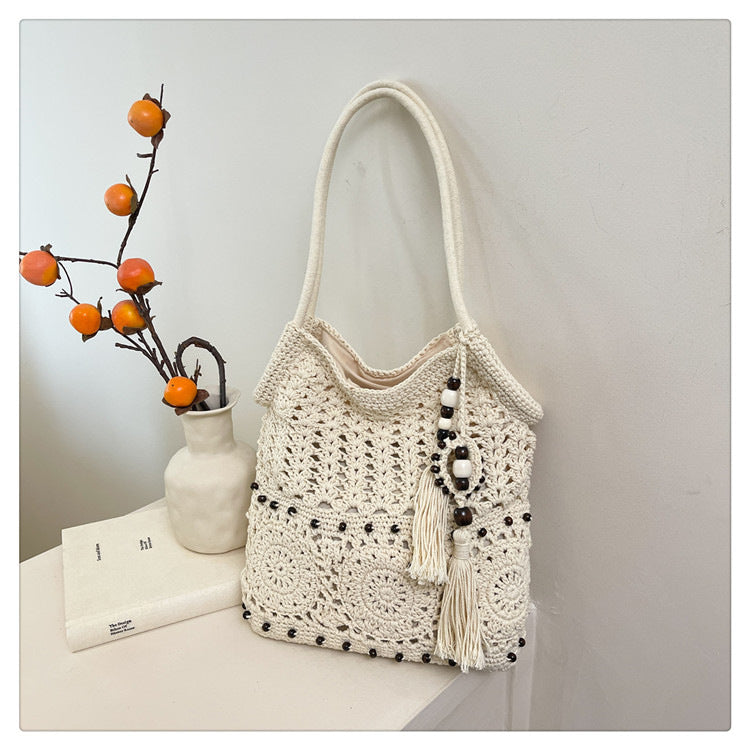 Chic Large Capacity Knitted Beach Tote with Tassel Design