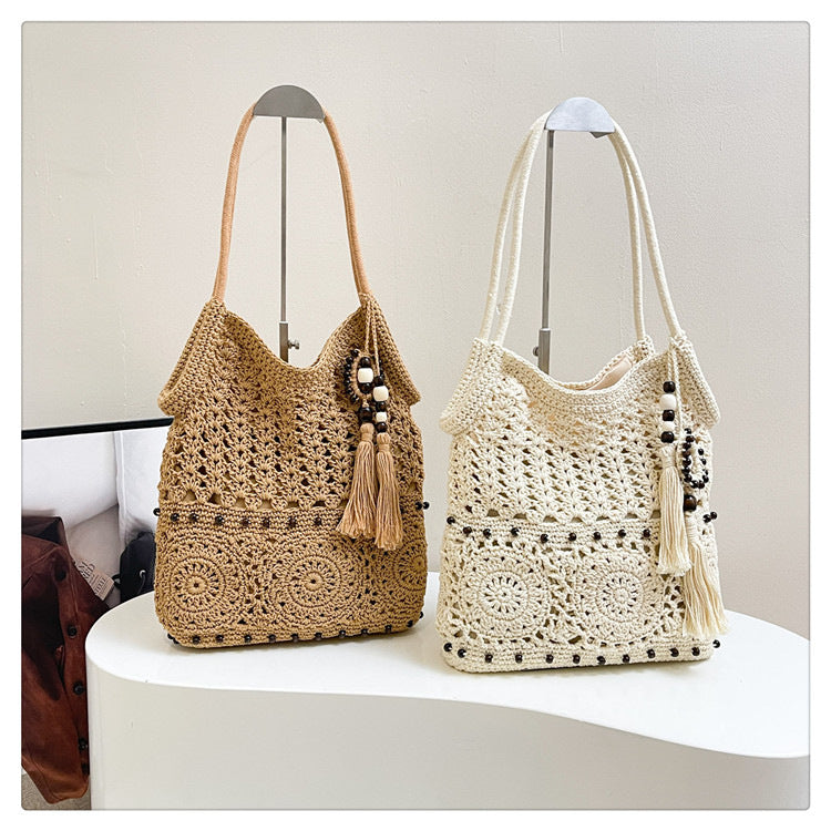 Chic Large Capacity Knitted Beach Tote with Tassel Design