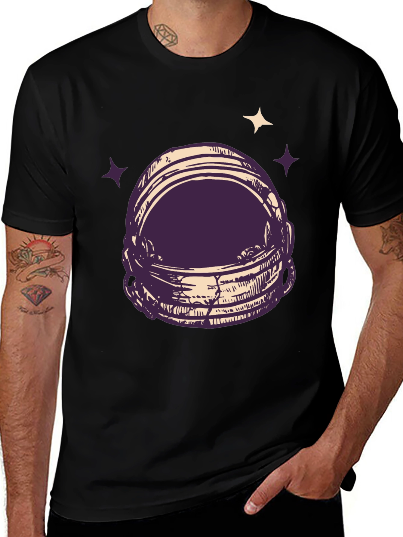 Astronaut Helmet Graphic Tee - Space Lovers T-Shirt