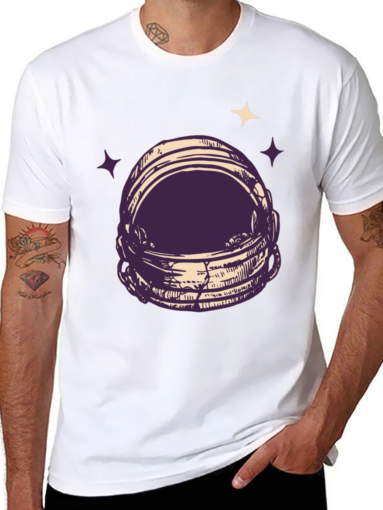 Astronaut Helmet Graphic Tee - Space Lovers T-Shirt