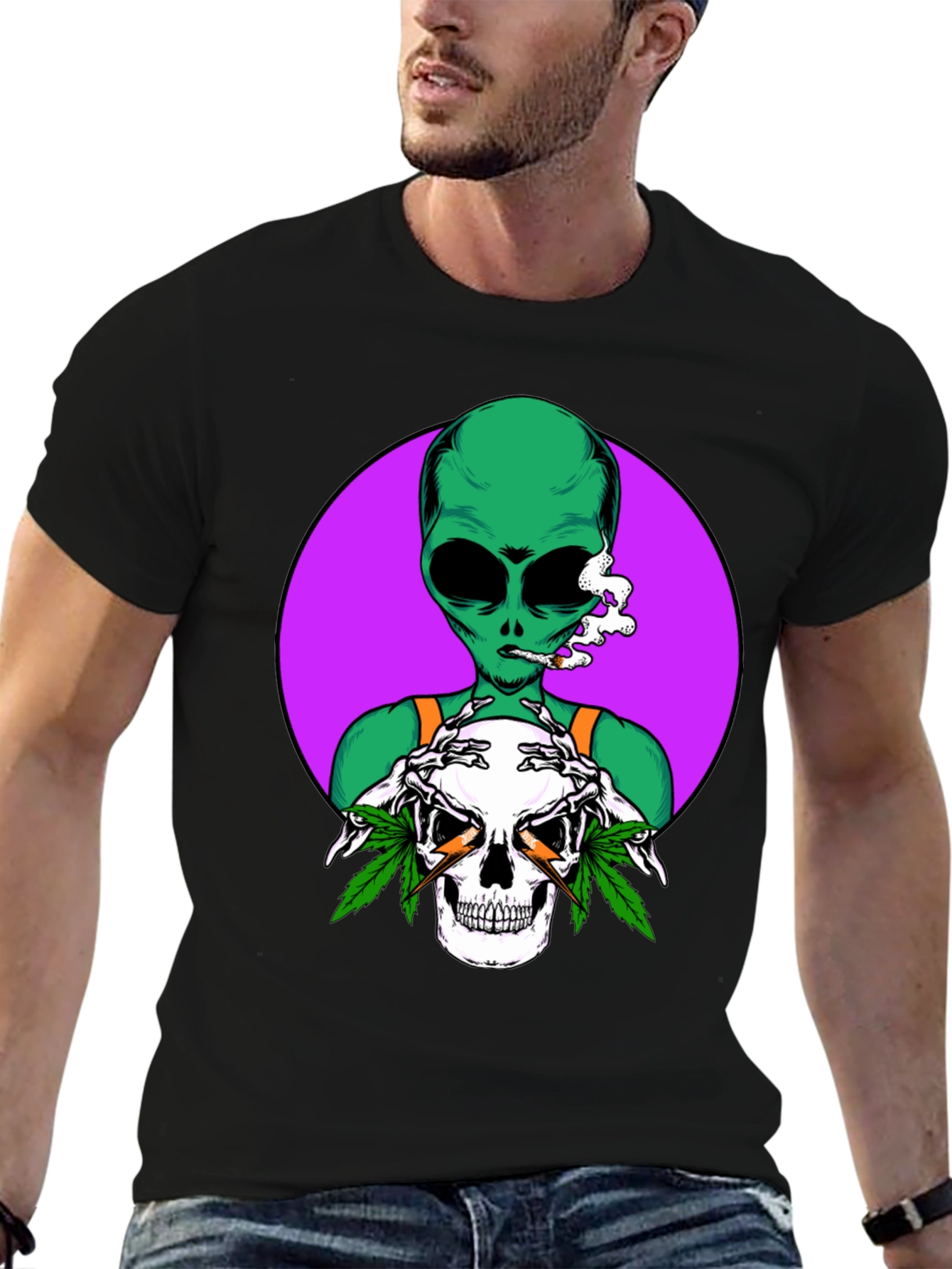 Alien Skull Graphic T-Shirt