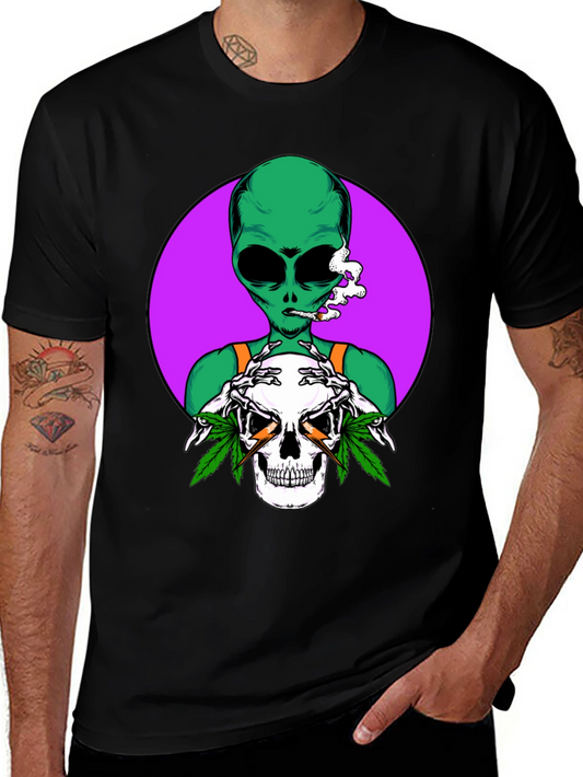 Alien Skull Graphic T-Shirt