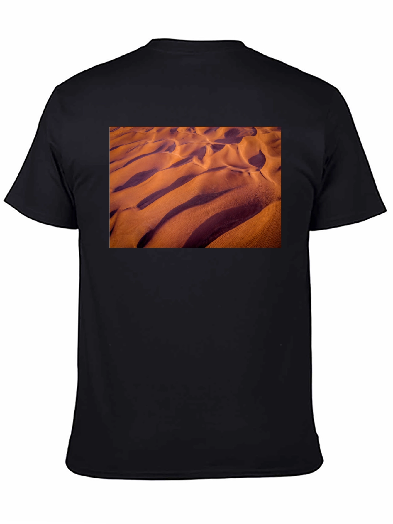 Desert Sands Graphic Tee - Stylish Black T-Shirt