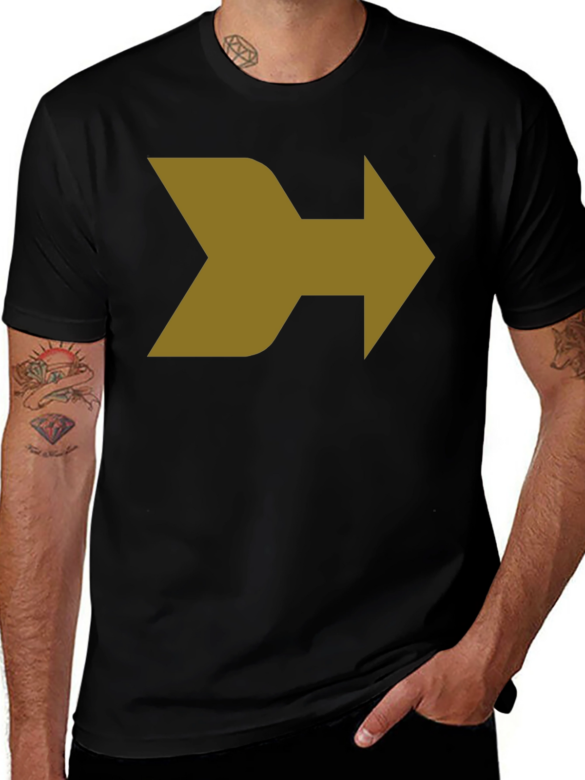 Modern Arrow Graphic T-Shirt - Black