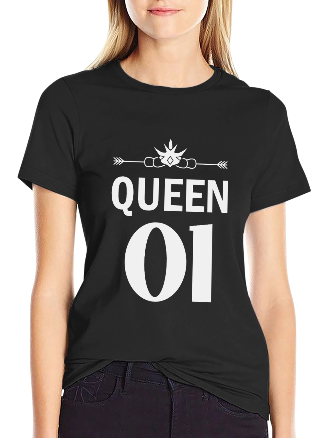 Queen 01 Graphic Tee - Stylish Black T-Shirt