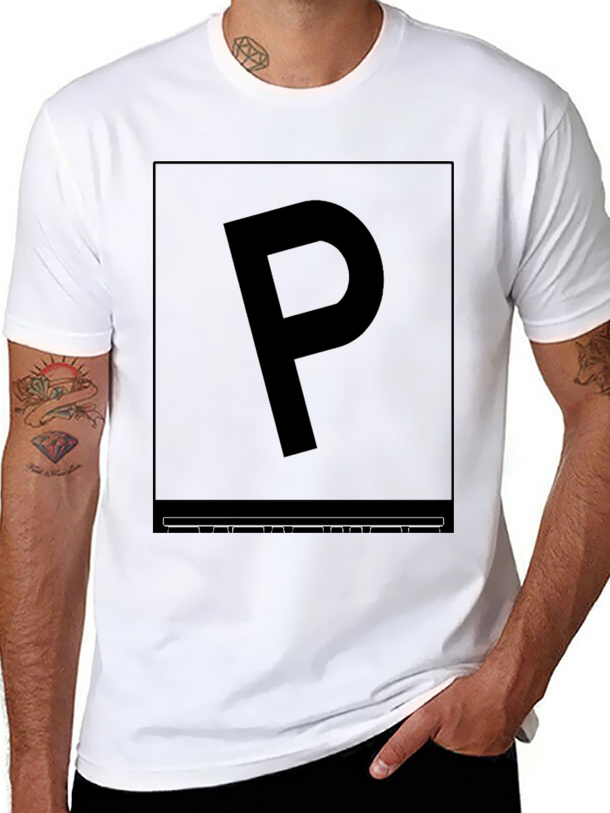 Minimalist P Letter Graphic Print Black T-Shirt