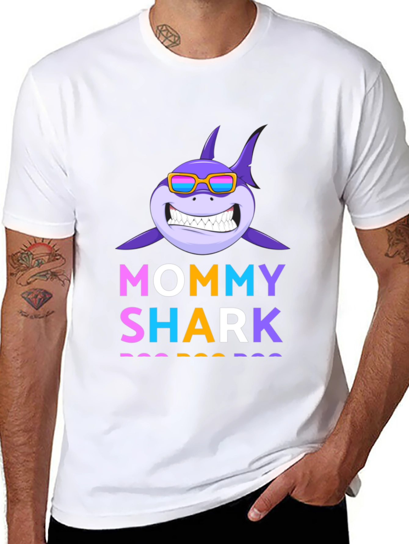 Mommy Shark Graphic Tee - Fun Family Apparel