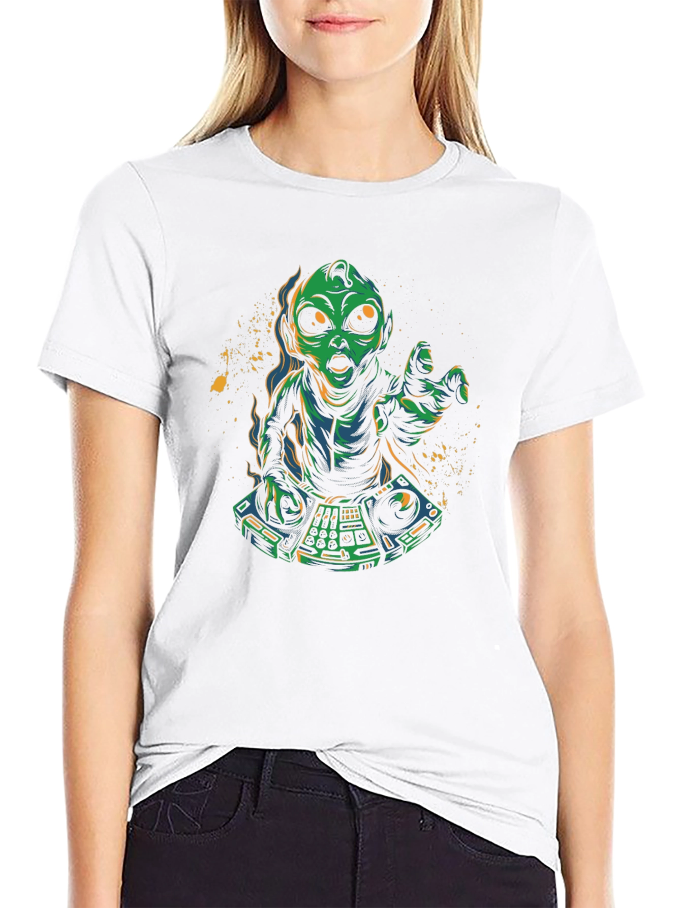 Alien DJ Graphic T-Shirt