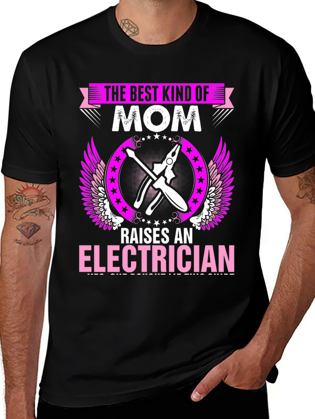 Best Kind of Mom Raises Electrician Graphic T-Shirt