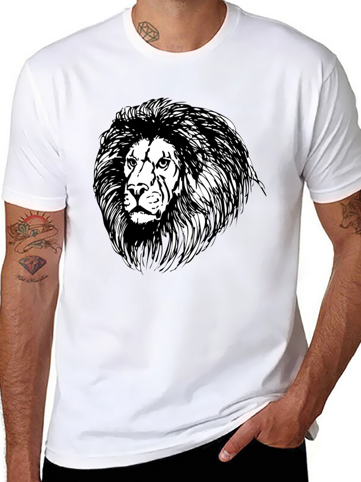 Lion Graphic Black Tee - Classic Style