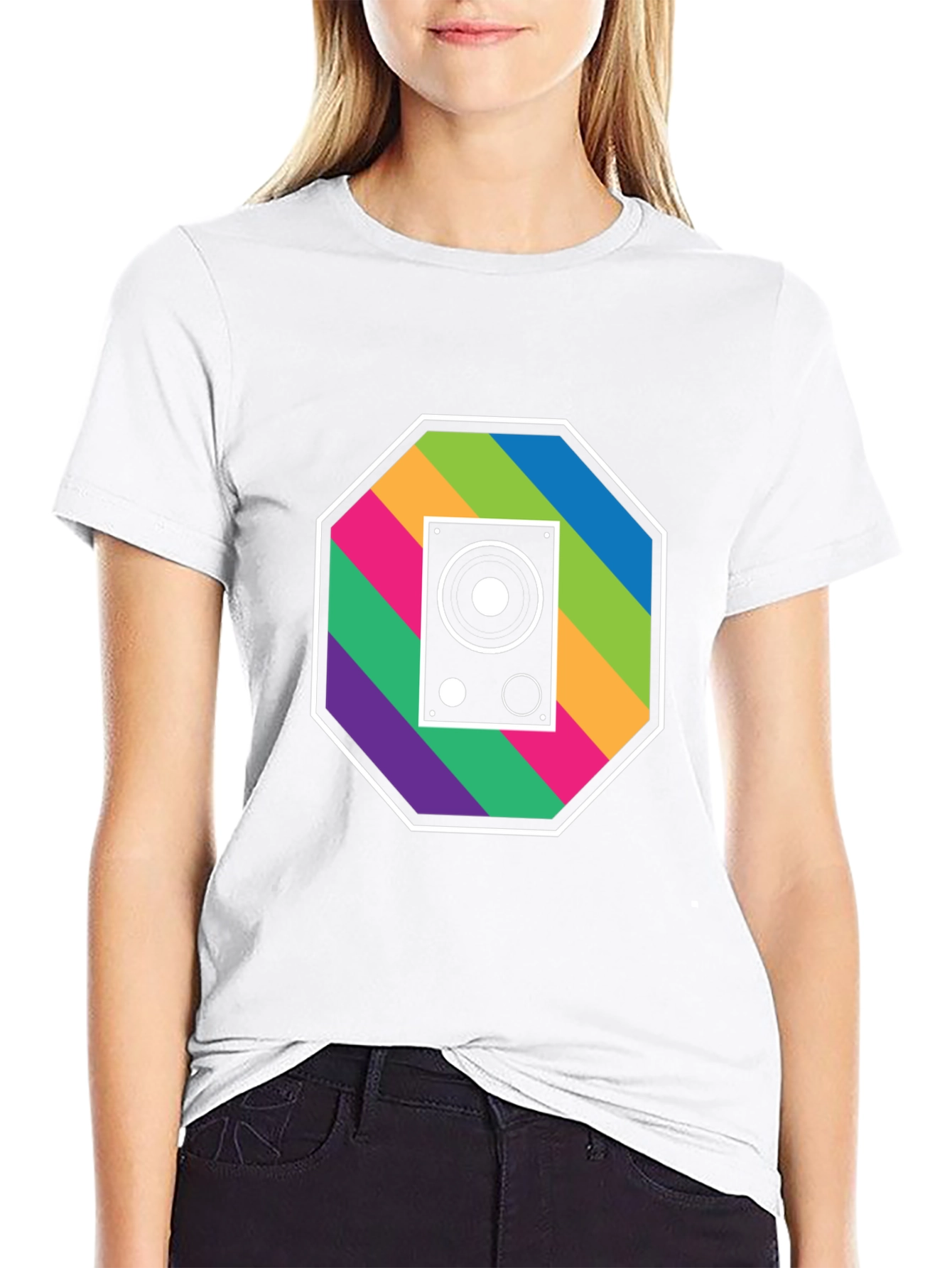 Retro Speaker Graphic Tee - Music Lovers T-Shirt