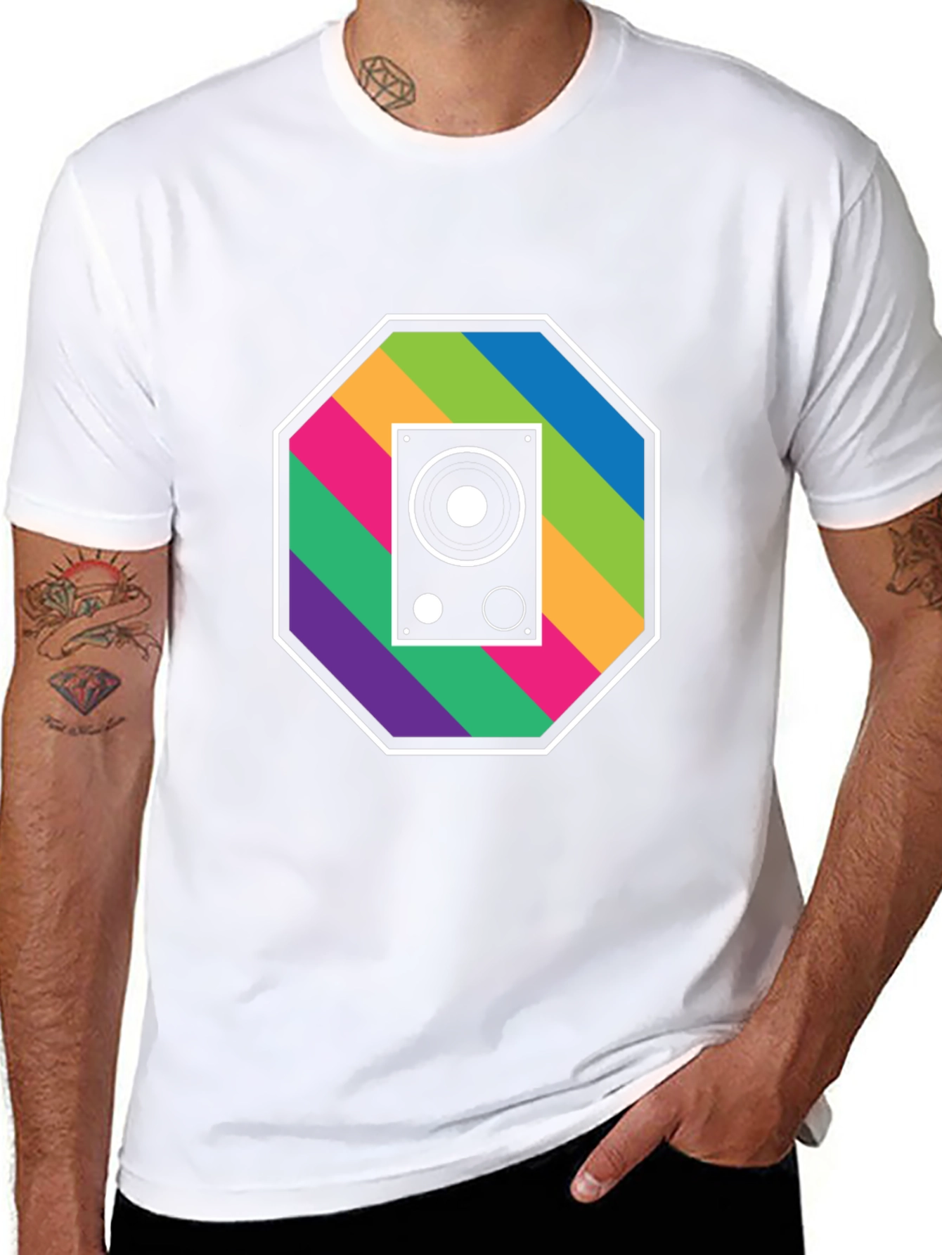 Retro Speaker Graphic Tee - Music Lovers T-Shirt