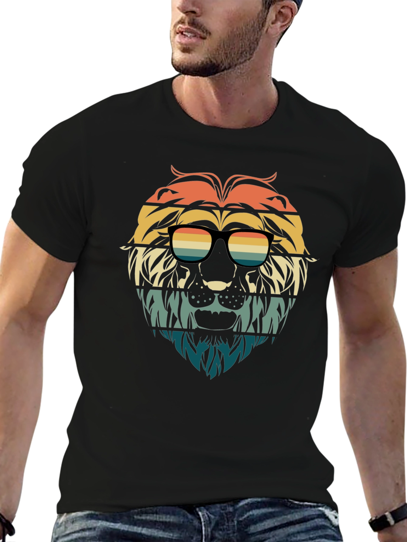 Retro Lion Graphic Tee - Stylish Animal Design T-Shirt
