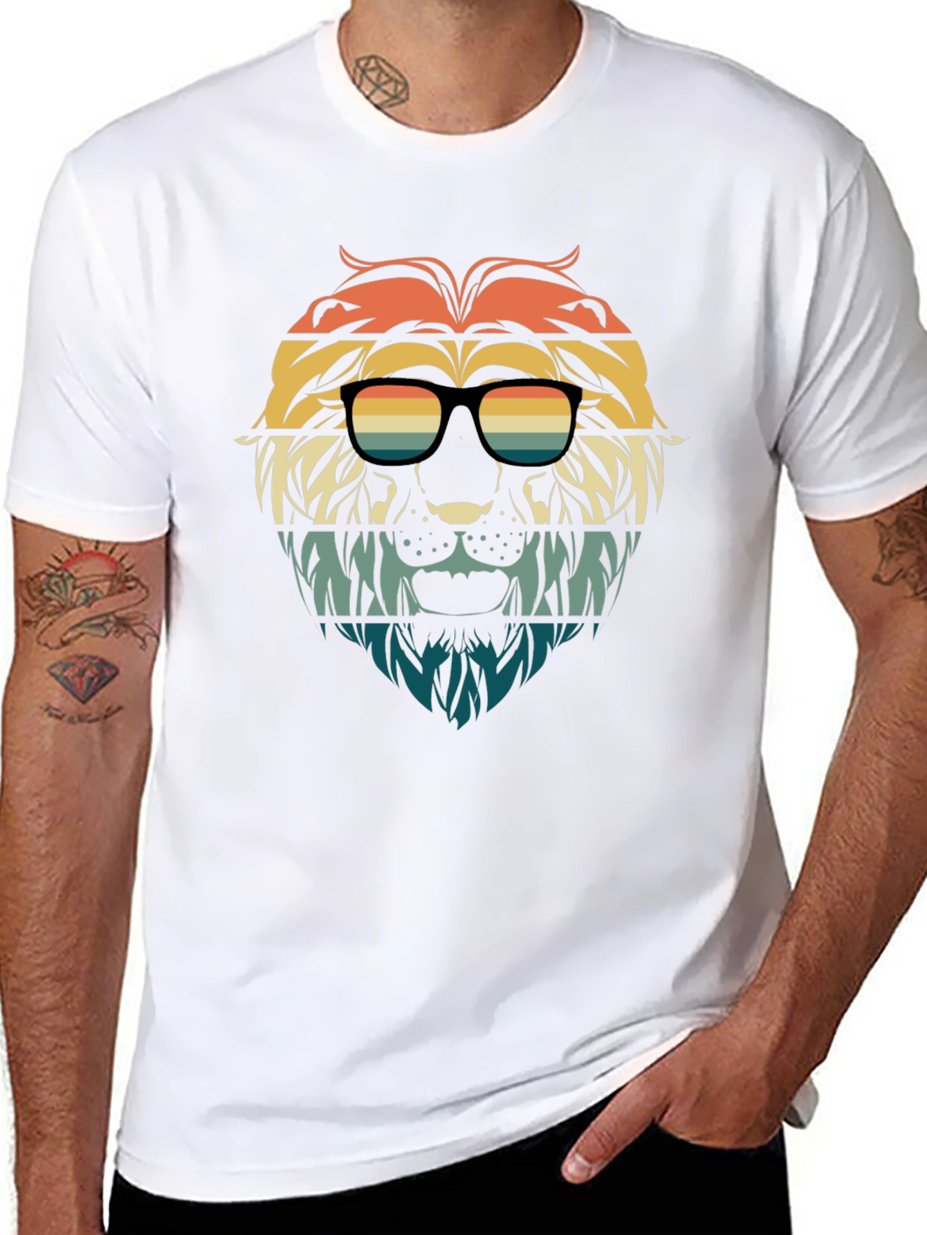 Retro Lion Graphic Tee - Stylish Animal Design T-Shirt
