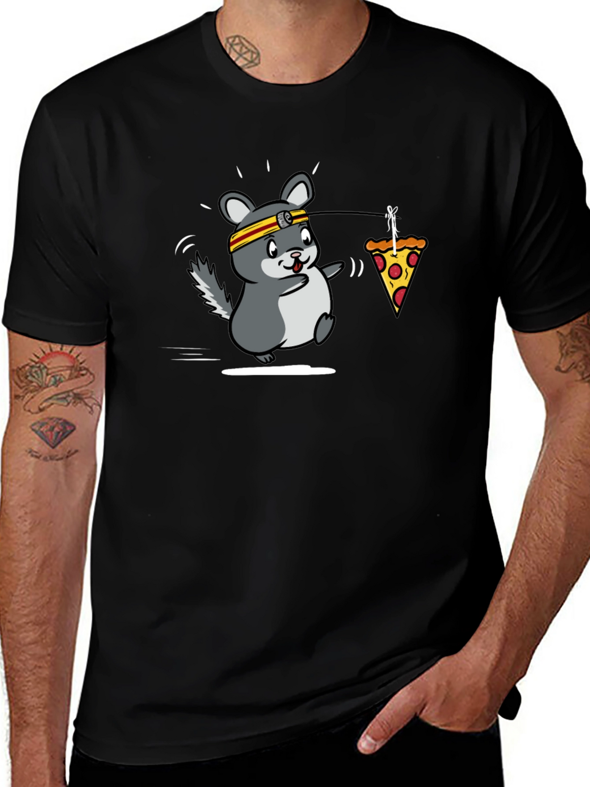 Funny Running Chinchilla Pizza Lover Black T-Shirt
