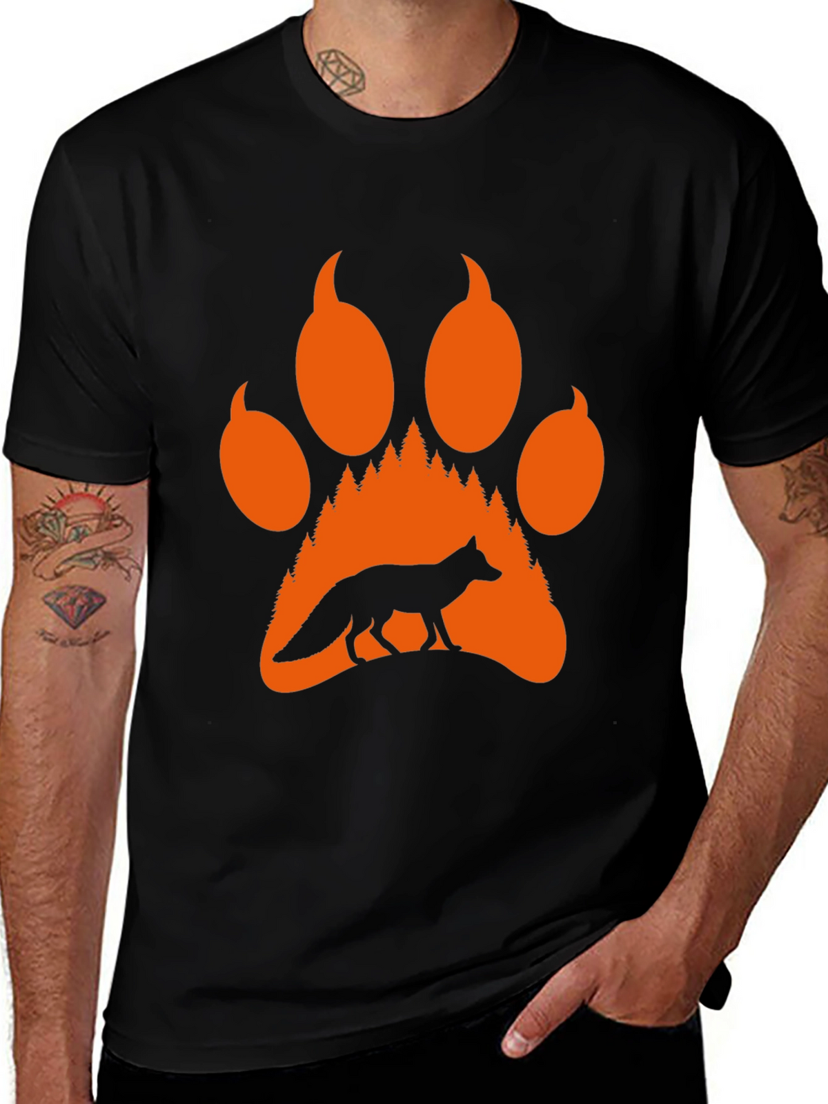 Fox Paw Print T-Shirt - Nature Lover Tee