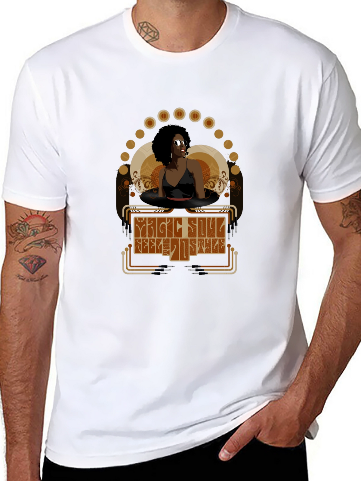 Magic Soul Retro Style Graphic T-Shirt
