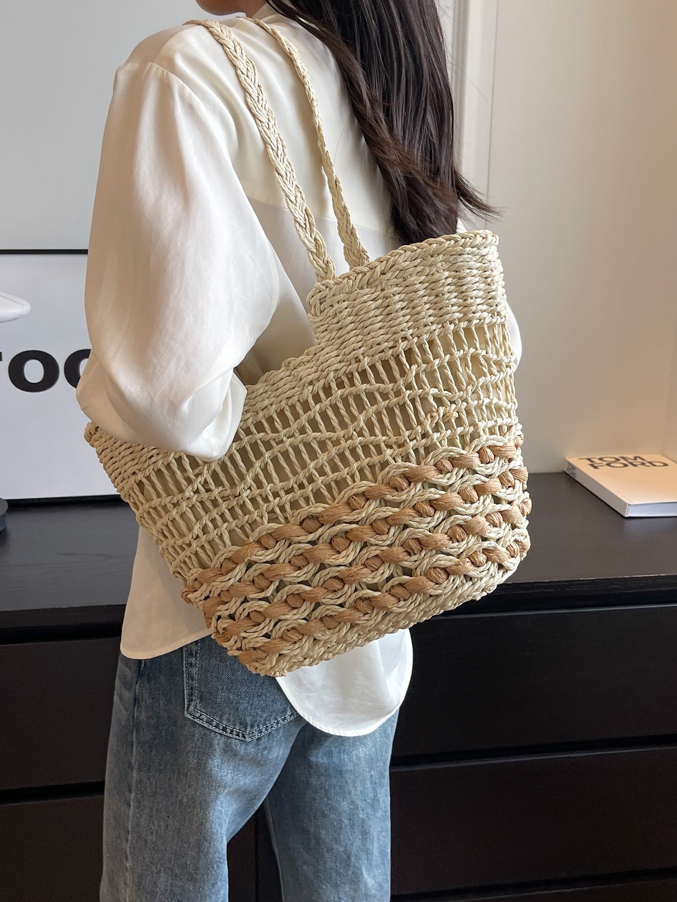 Elegant Large Capacity Straw Tote Bag - Perfect for Vacation or Daily Use