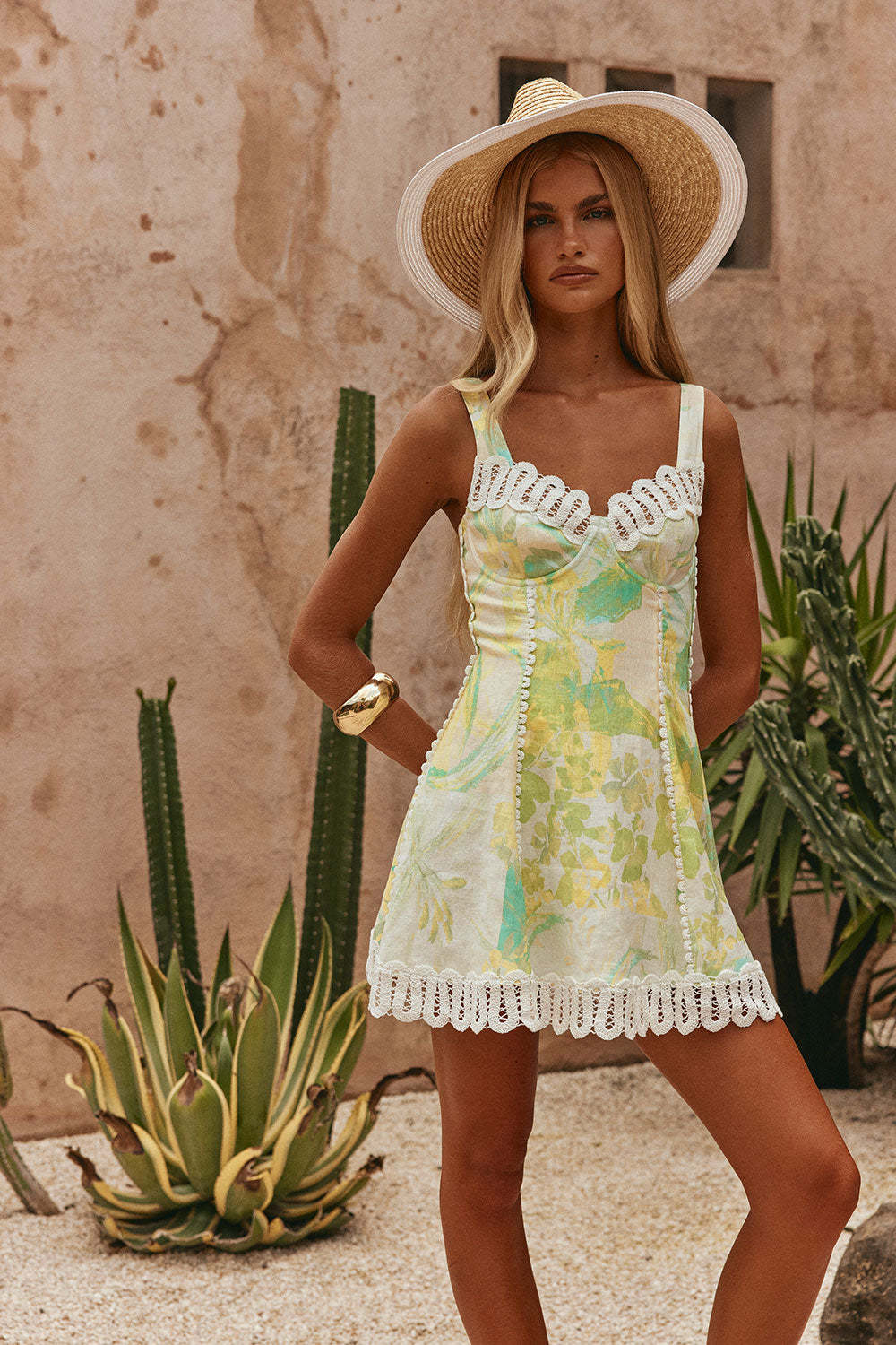 Women's Casual Boho Printed Linen Lace Strap V-Neck Sleeveless Slim Fit Dress