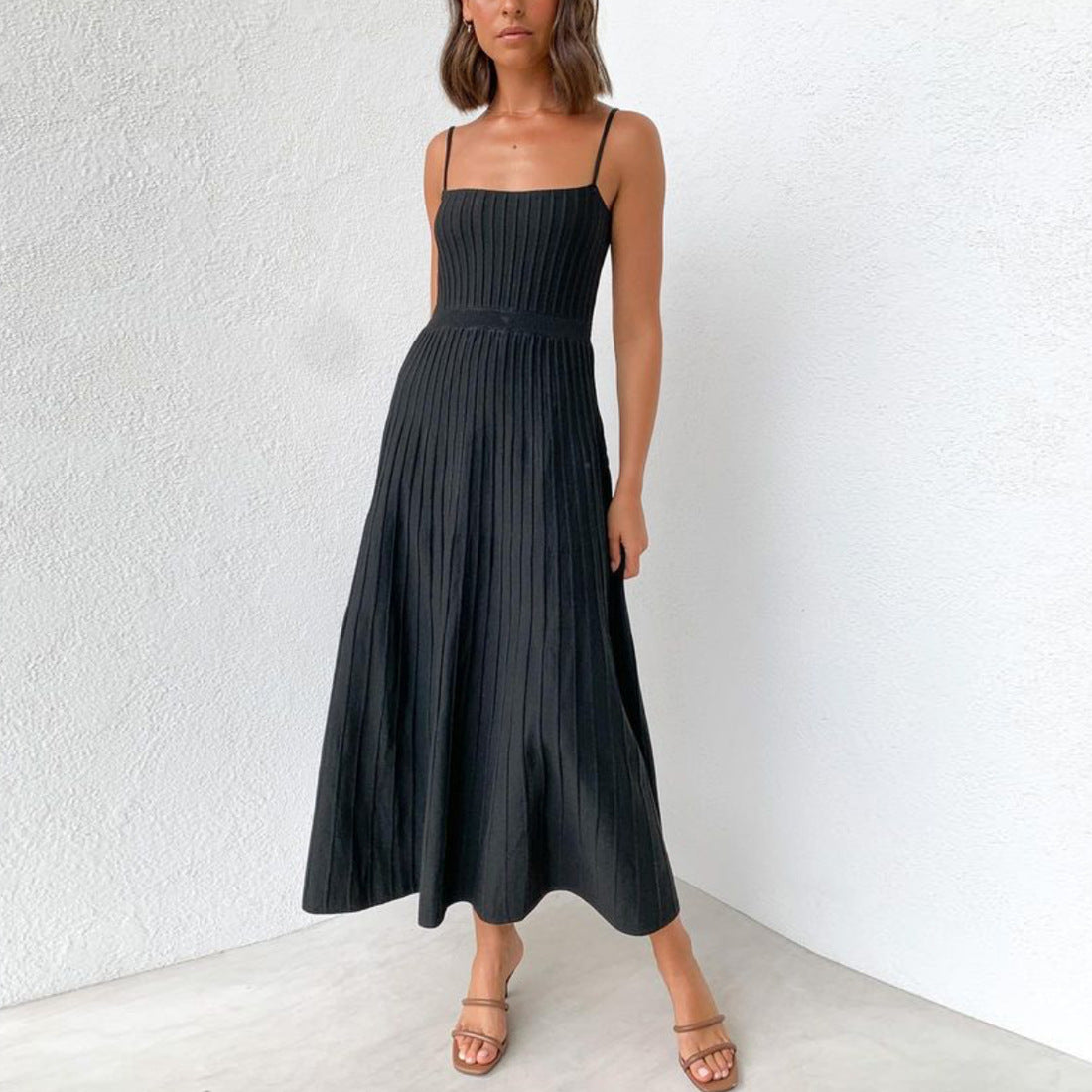 Women's Summer Vacation Spaghetti Strap Slim-Fit High Waist Knitted Maxi Dress