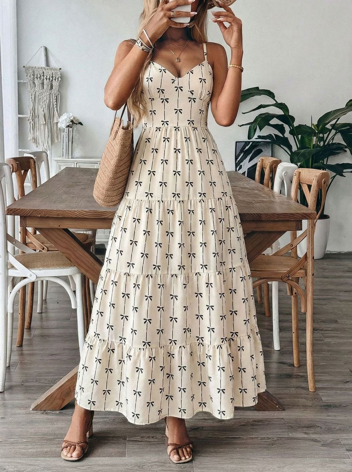 Women's Elegant Summer Boho Vacation Printed Spaghetti Strap Backless Dress