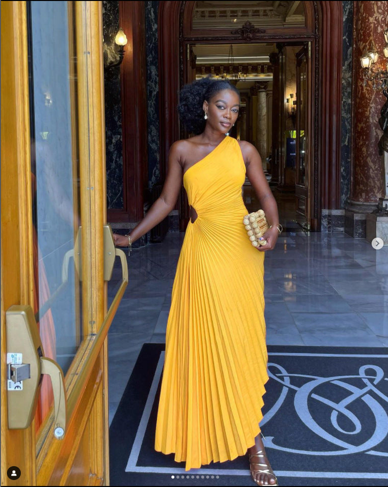 Women's One Shoulder Hollow Pressed Pleated Maxi Dress