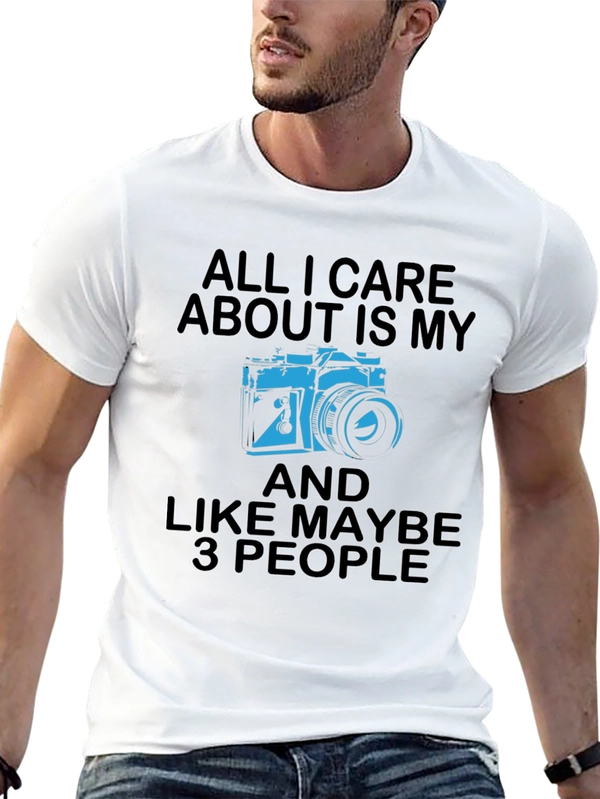 Funny Photographer T-Shirt - Camera & 3 People
