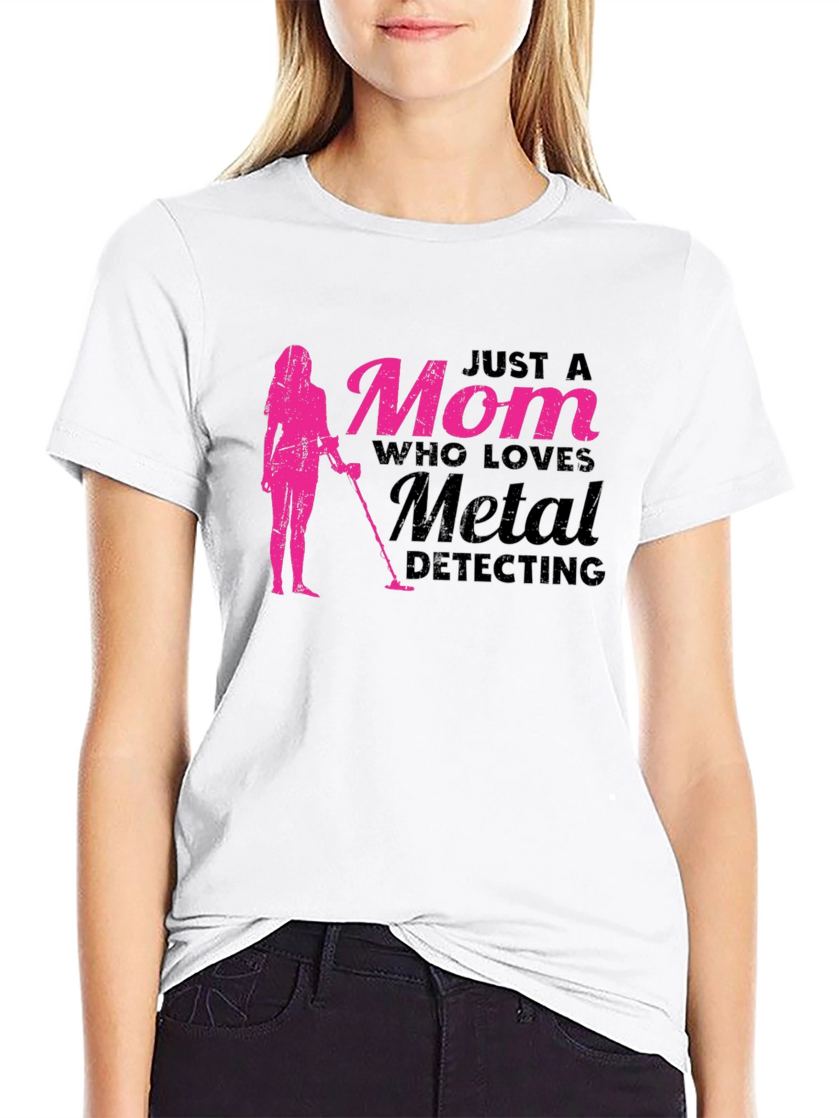 Mom Who Loves Metal Detecting T-Shirt