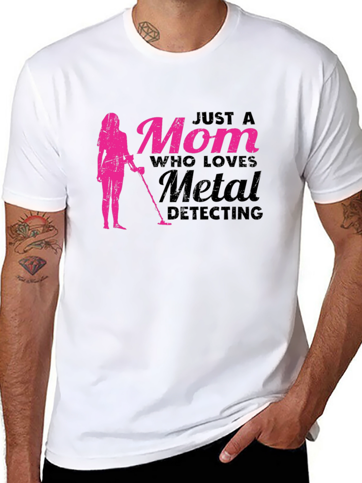 Mom Who Loves Metal Detecting T-Shirt