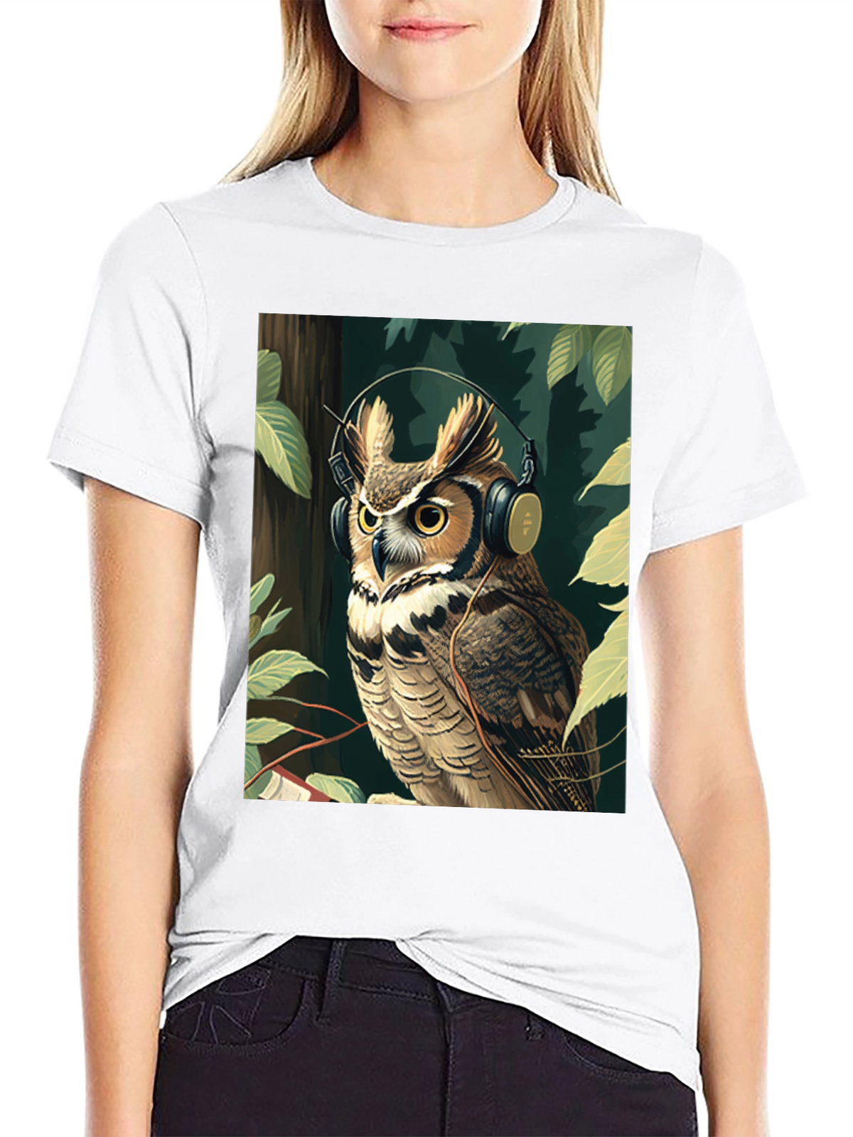 Owl with Headphones Graphic Tee - Stylish & Unique