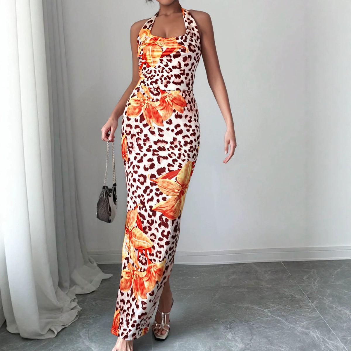 Women's Sexy Spring and Summer Leopard Print Halter-Neck Lace-Up Slim-Fit Dress