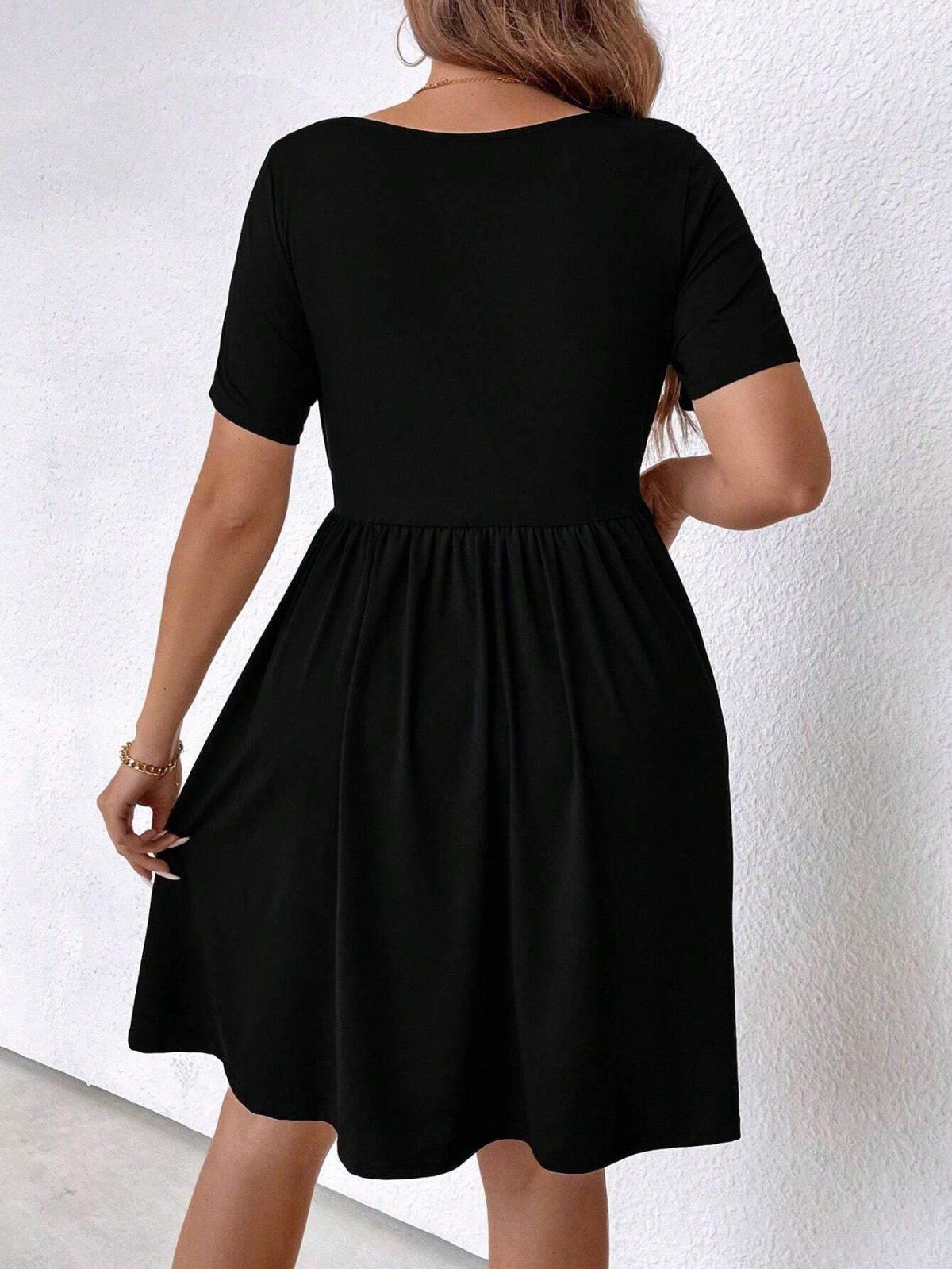 Women's Plus Size Square Collar Defined Waist Dress, Elegant Solid