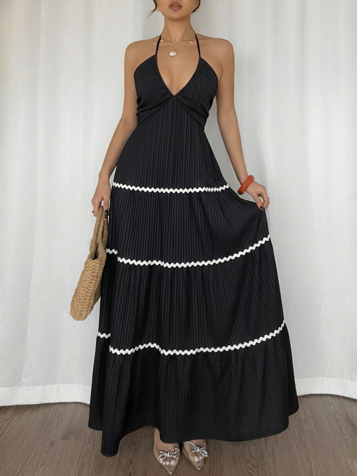Women's Sexy Summer Boho Contrast Color Halter-Neck Backless Sleeveless Dress