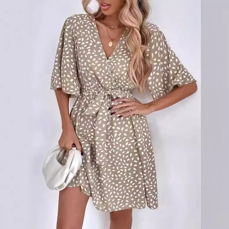 Women's Casual Printed V-Neck Short Sleeve Tight Waist A-Line Dress