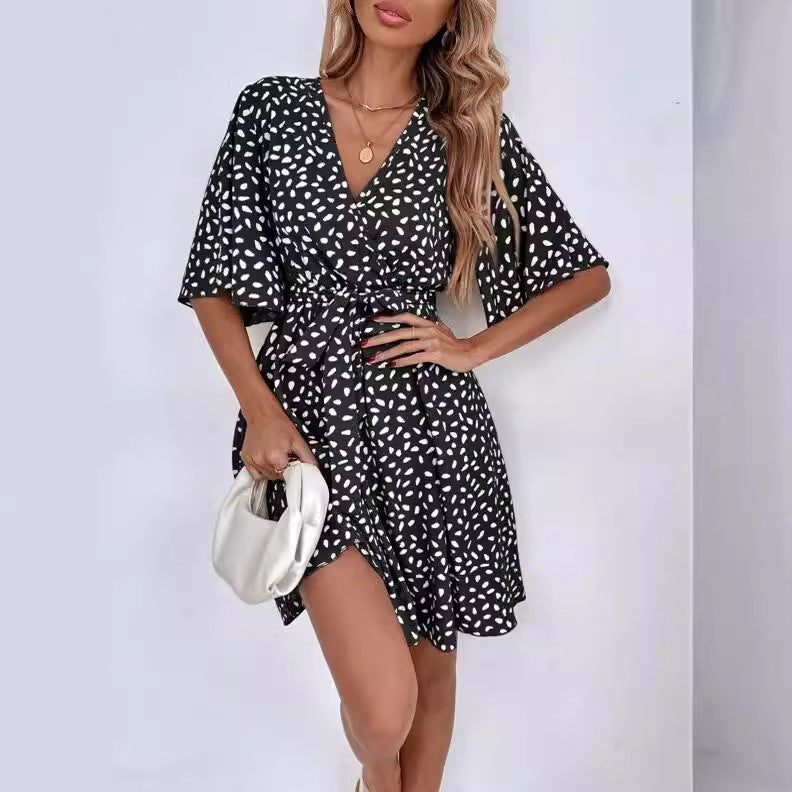 Women's Casual Printed V-Neck Short Sleeve Tight Waist A-Line Dress