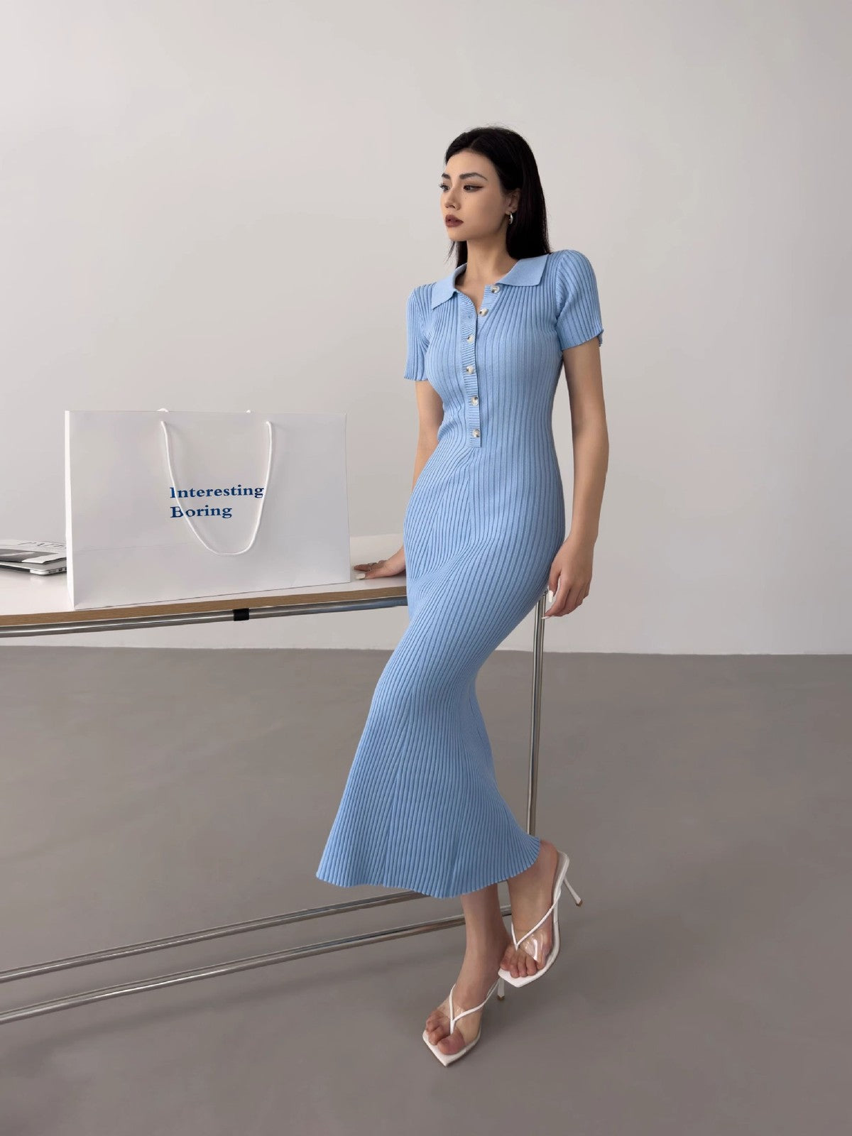 Women's Elegant Slim-Fit Tight Lapel Short Sleeve Knitted Maxi Dress