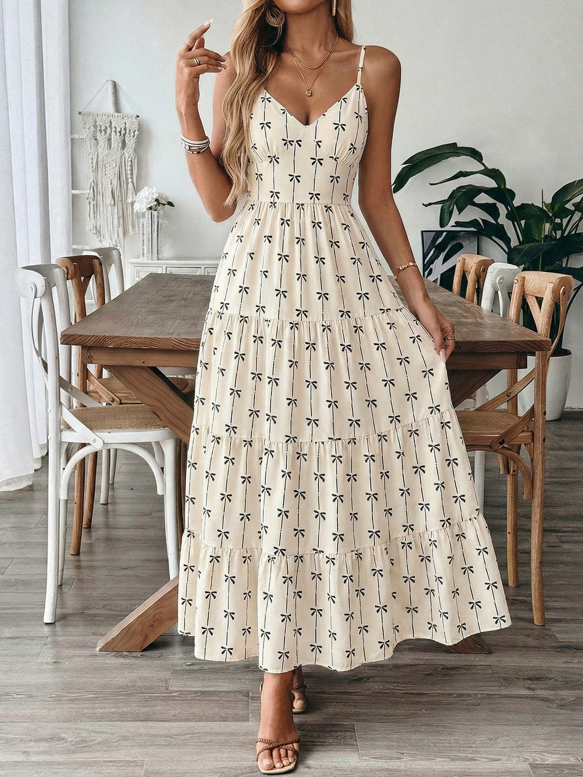 Women's Elegant Summer Boho Vacation Printed Spaghetti Strap Backless Dress