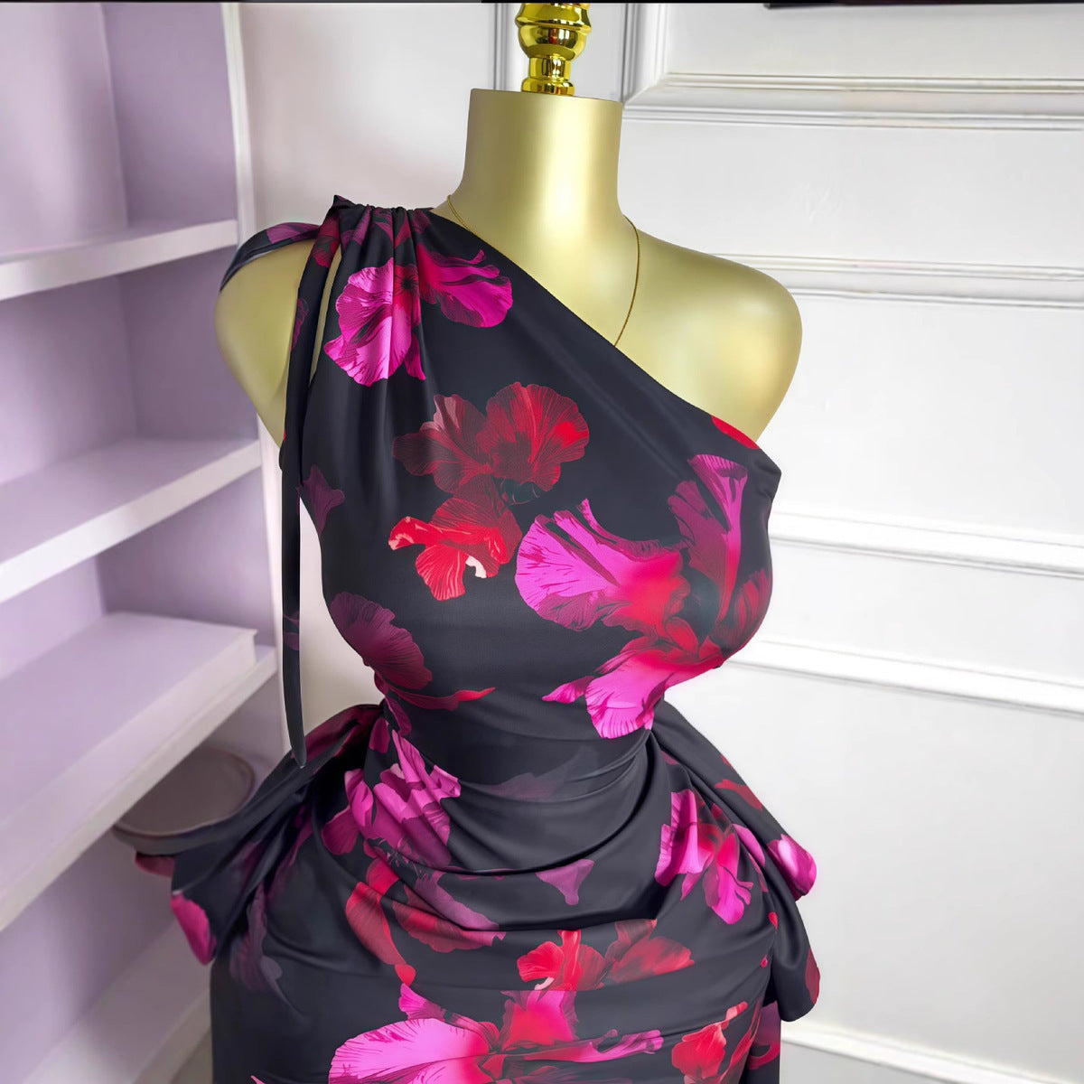 Women's Sexy Floral Printed Sleeveless Slanted Shoulder Lace-Up Ruffled Dress