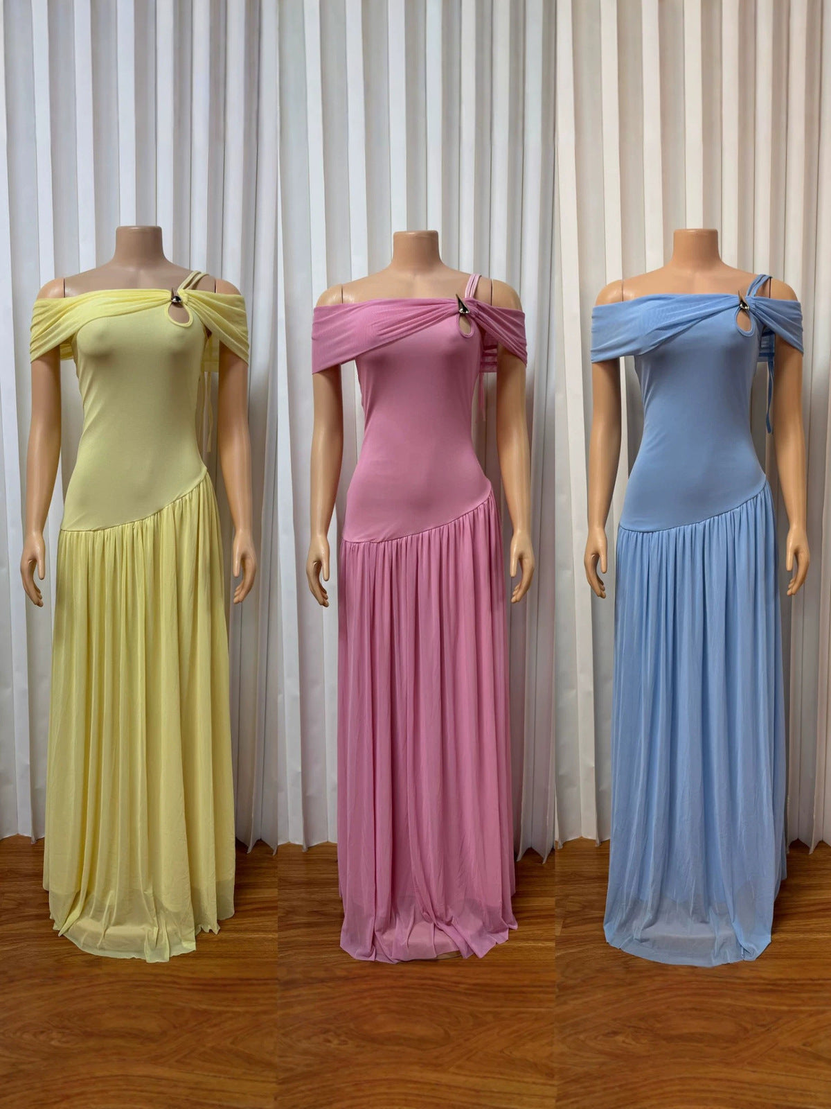 Women's Sexy Solid Color Shoulder Pleated Mesh Slit A-Line Dress