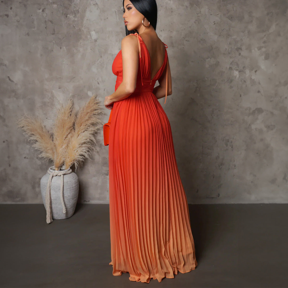 Women's Summer Sexy Deep V Backless Strap Gradient Maxi Dress