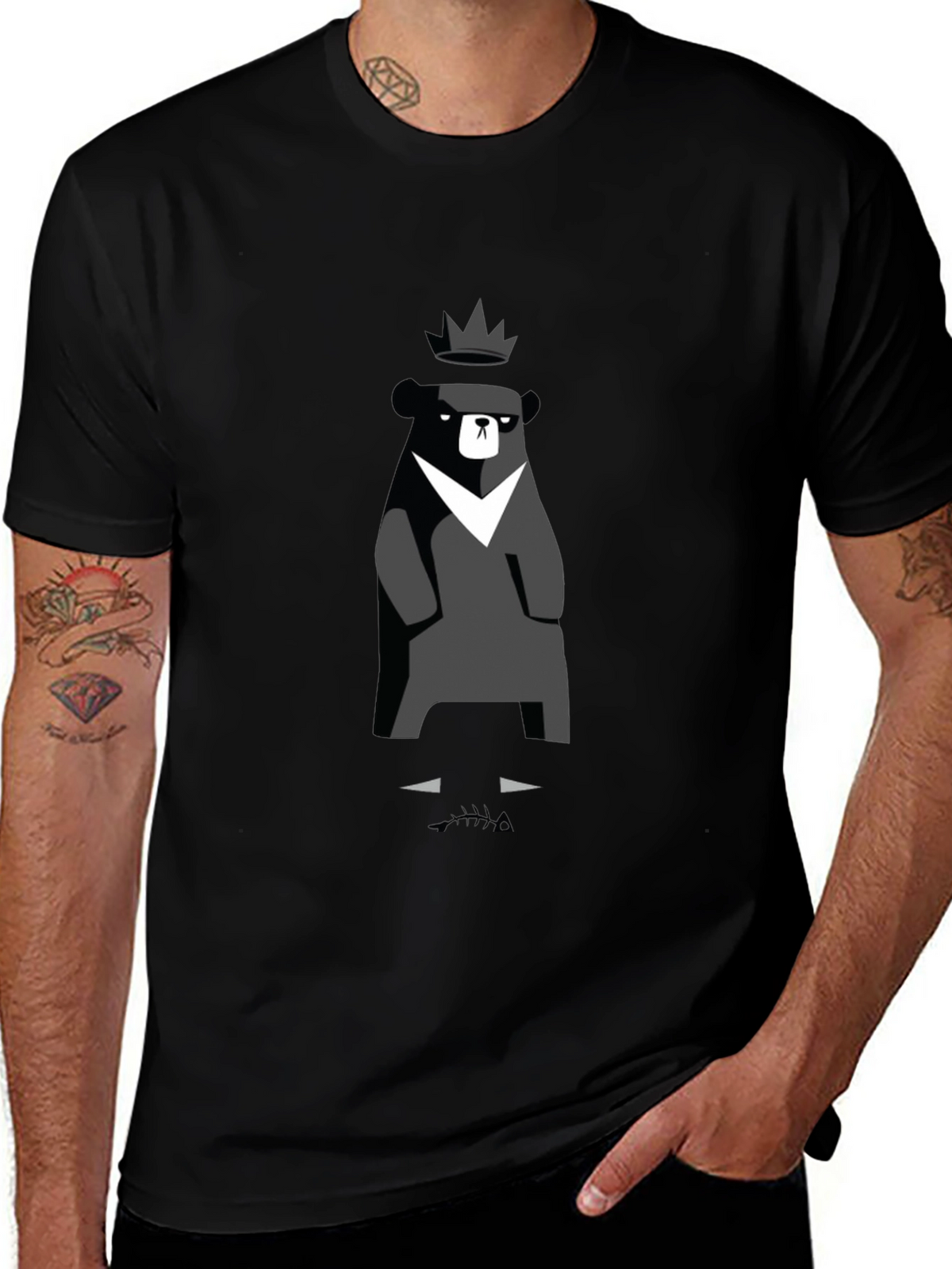 King Bear Graphic Tee - Modern Style