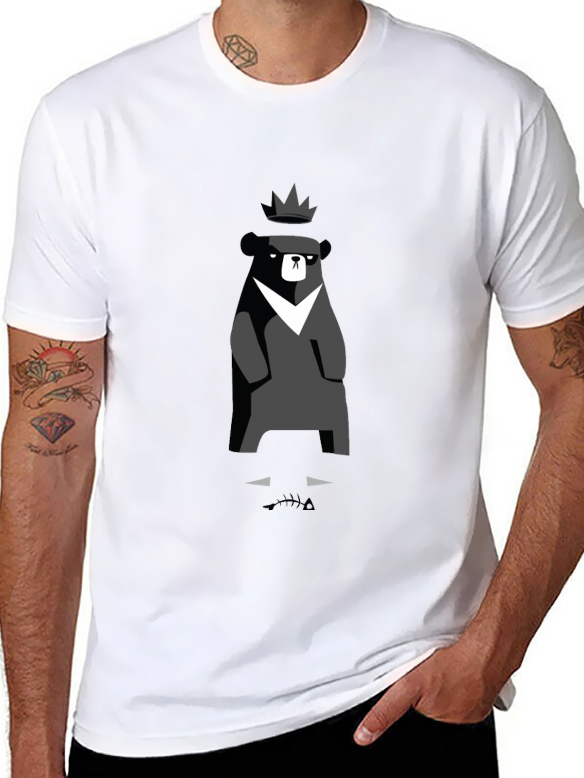 King Bear Graphic Tee - Modern Style