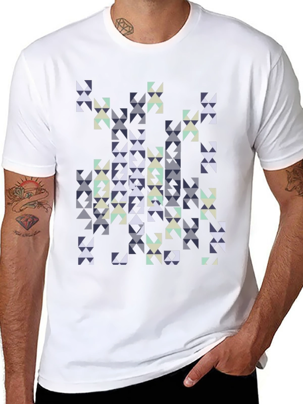 Geometric Triangles Graphic Print Black Tee