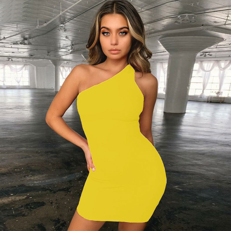 Women's Edgy Basic Summer Solid Color Oblique Shoulder Sleeveless Bodycon Dress