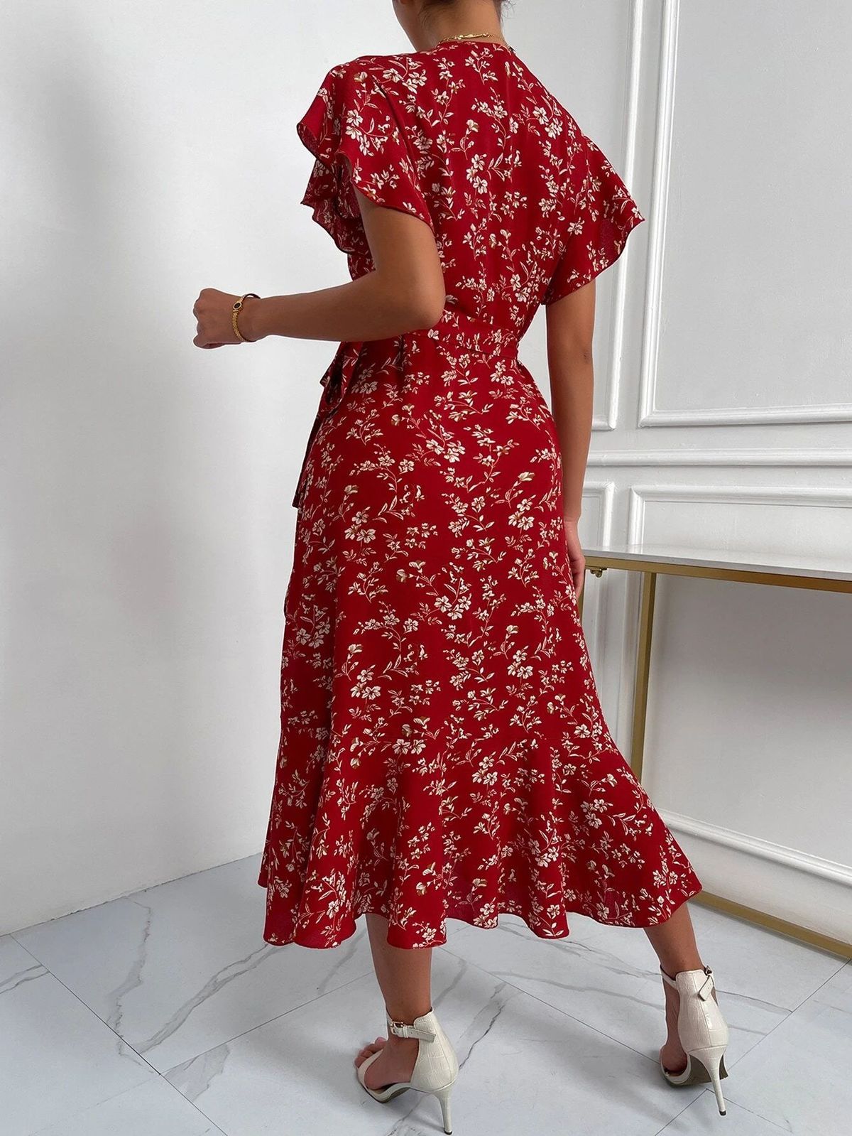 Women's Casual Flower Printed Deep V-Strap Short Sleeve Tight Waist Dress