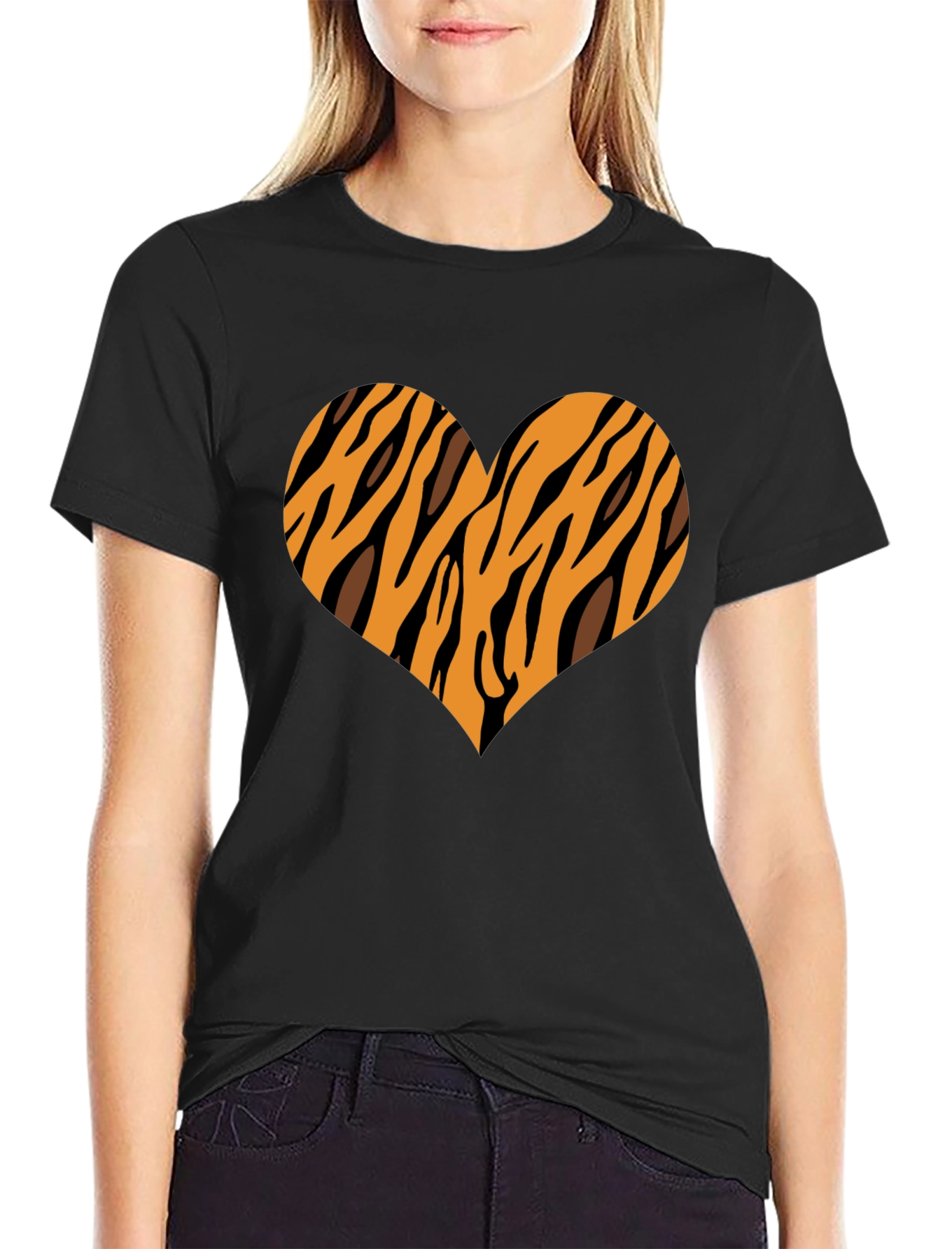 Tiger Stripe Heart Graphic Tee - Black